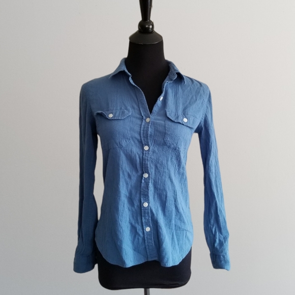 Forever 21 Tops - Forever 21 Button Down Shirt